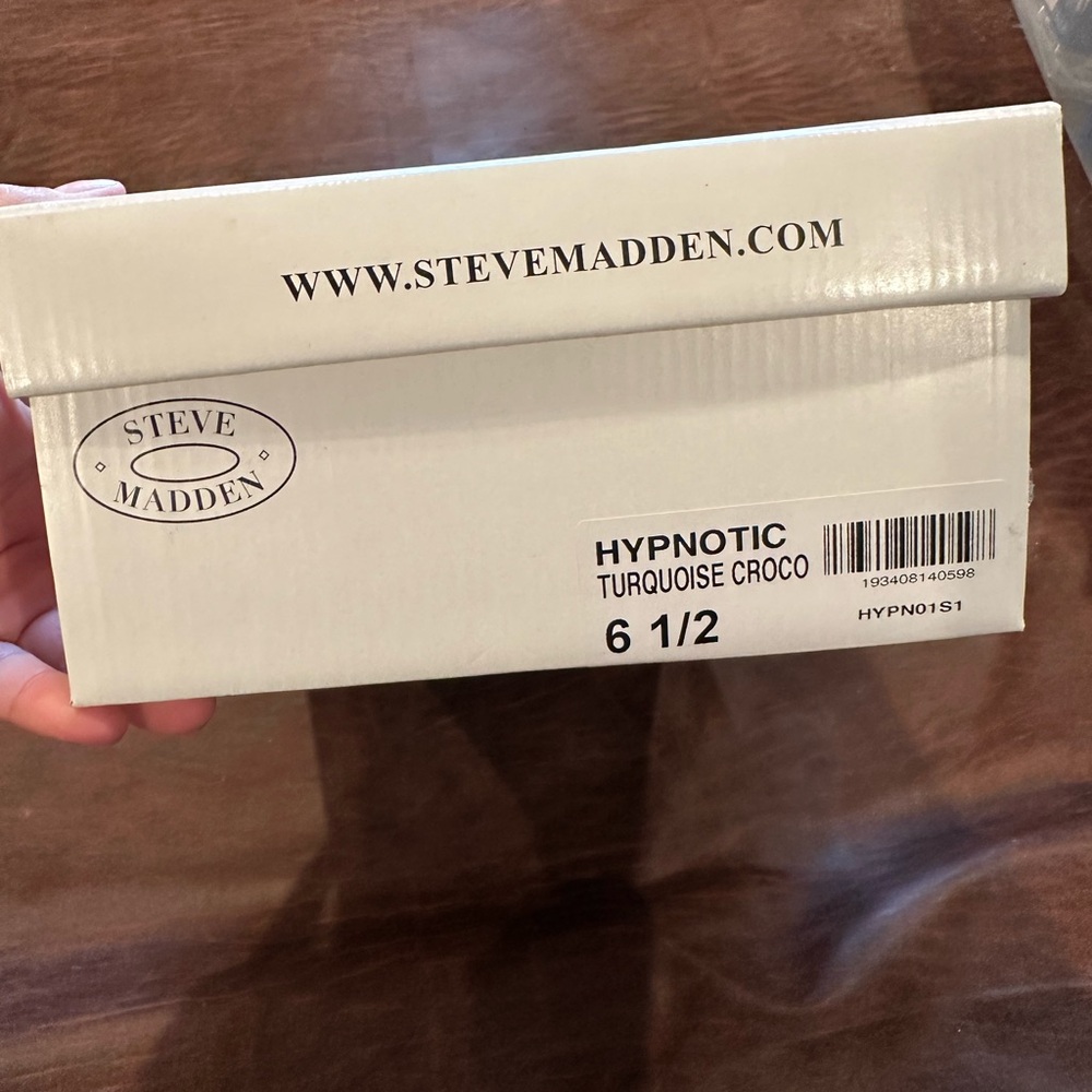 Steve Madden Turquoise Croco Shoes